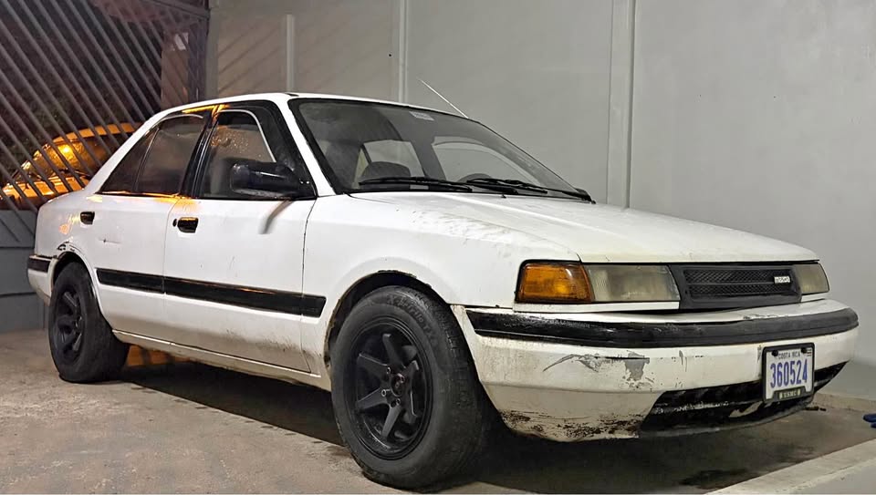 1990 Mazda Protege