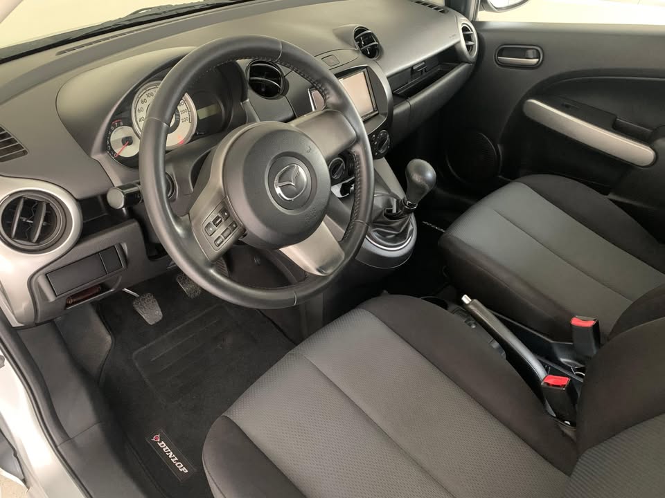 2012 Mazda Mazda2 - foto 3