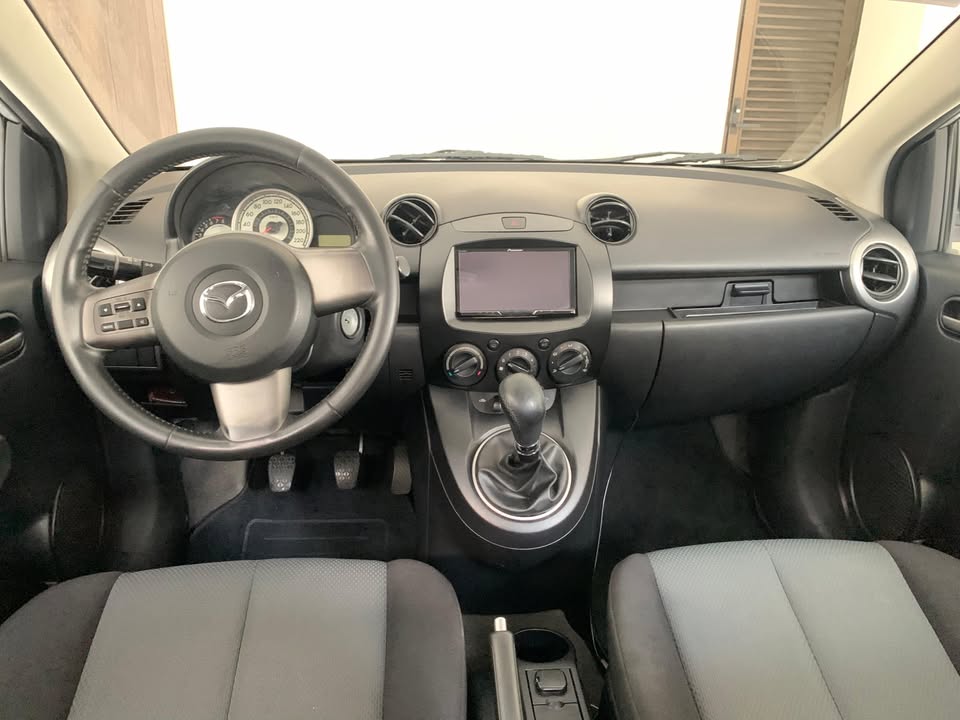 2012 Mazda Mazda2 - foto 4
