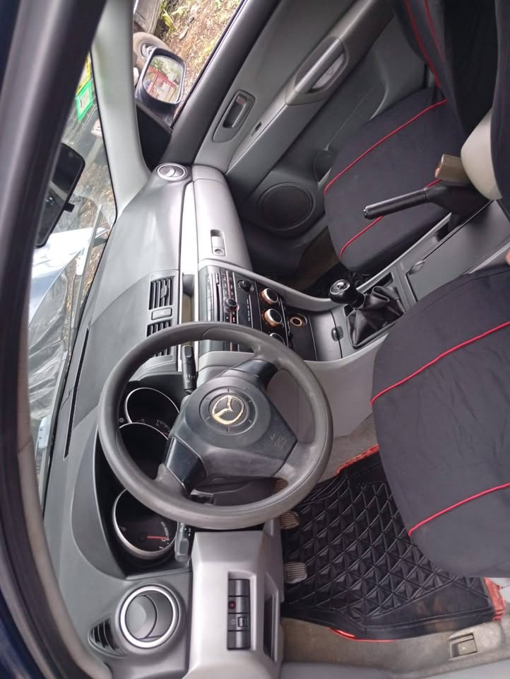2004 Mazda Mazda3 - foto 4