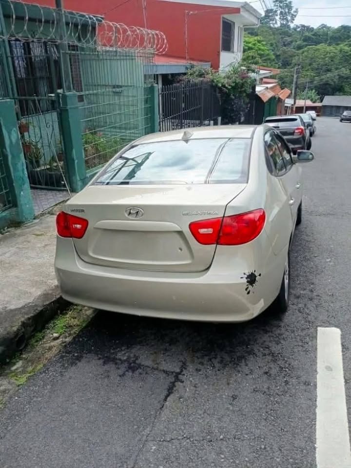 2007 Hyundai Elantra - foto 3