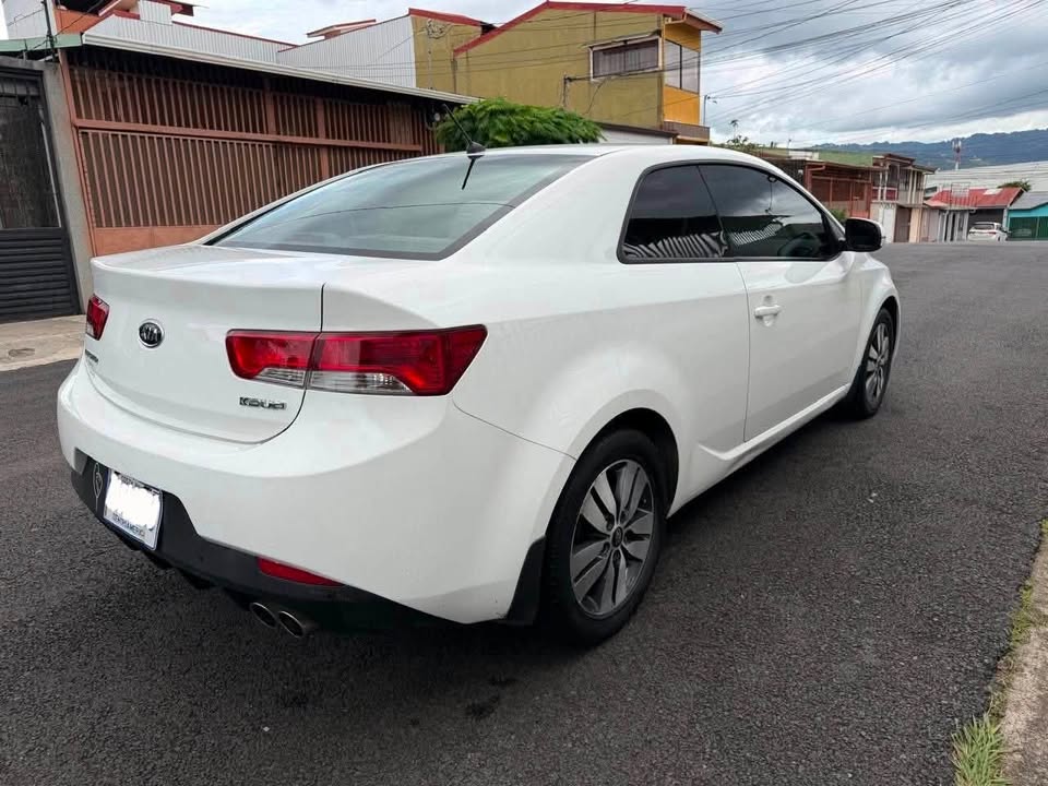 2013 Kia Cerato - foto 4