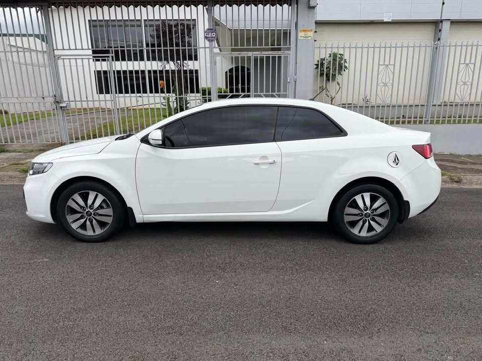 2013 Kia Cerato - foto 5