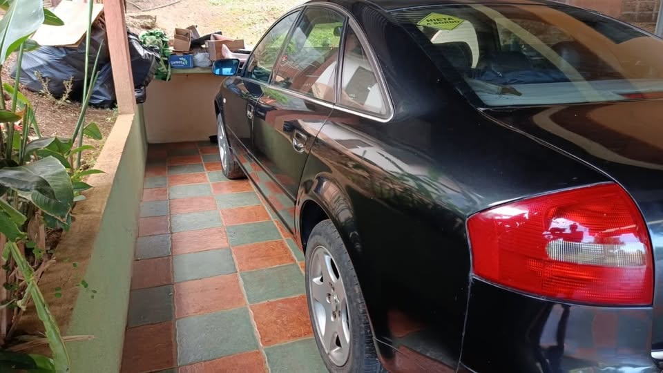 2000 Audi A6 - foto 4