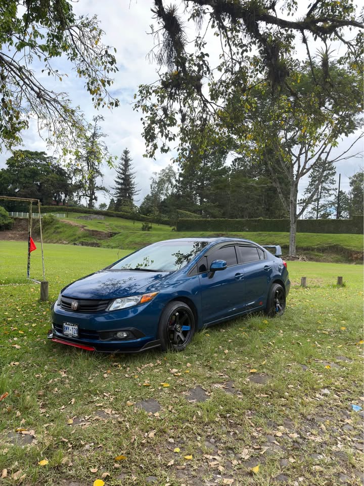 2012 Honda Civic - foto 3