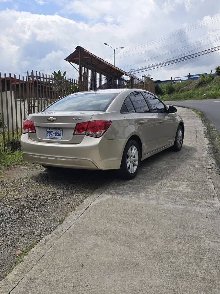 2013 Chevrolet Cruze - foto 3