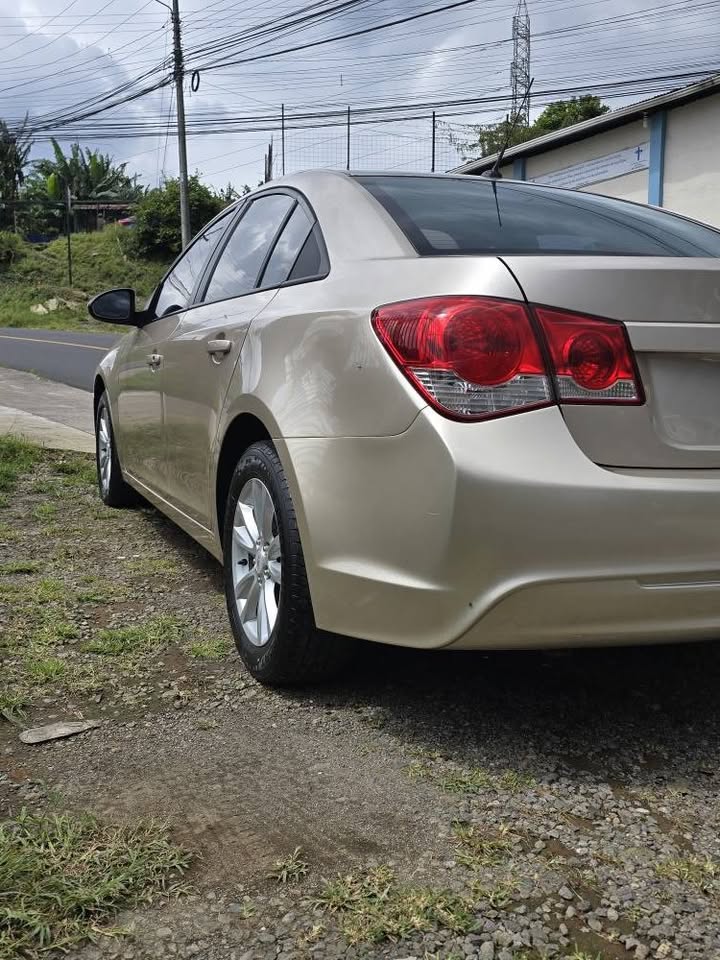 2013 Chevrolet Cruze - foto 4