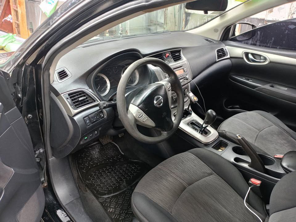 2014 Nissan Sentra - foto 5