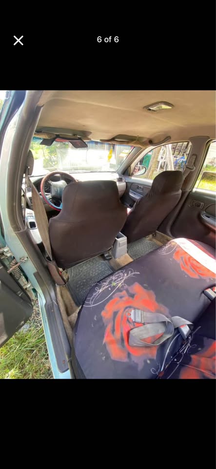 1998 Nissan Sentra - foto 4