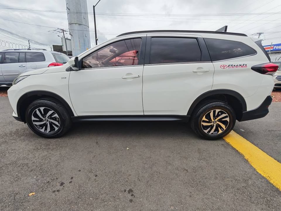 2022 Toyota Rush - foto 5