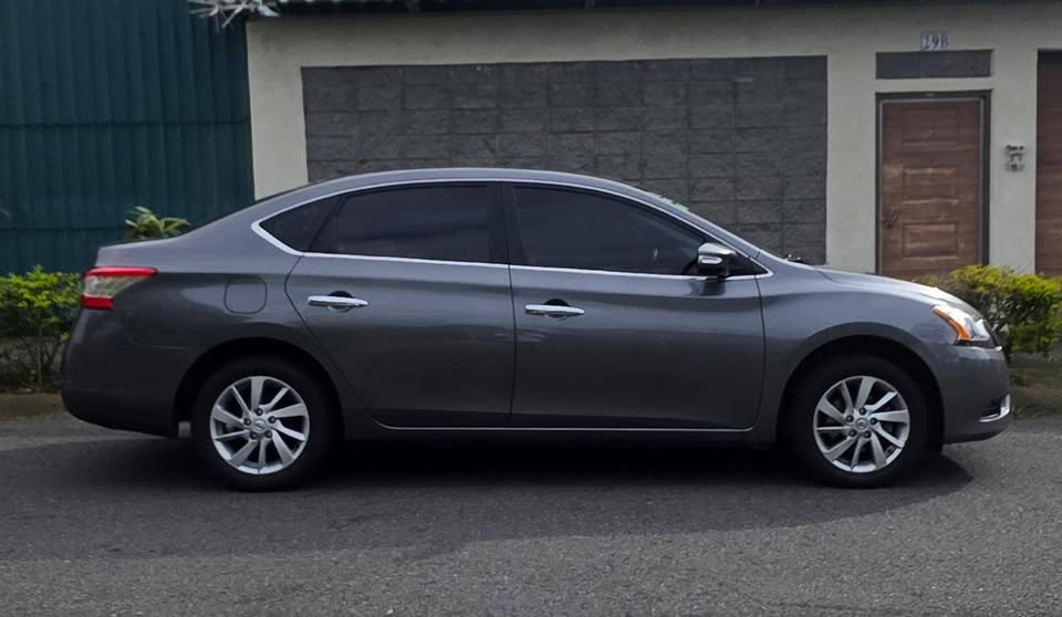 2016 Nissan Sentra - foto 3