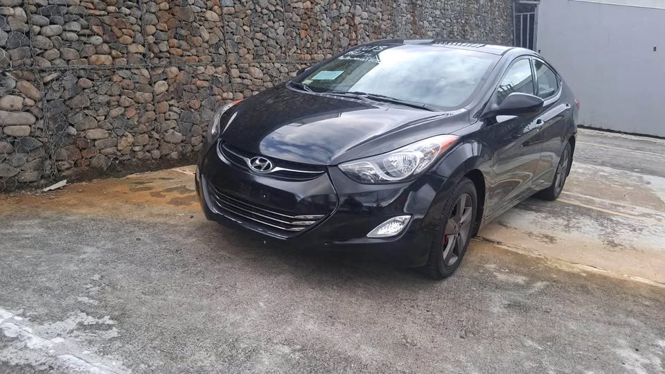 2014 Hyundai Elantra - foto 2