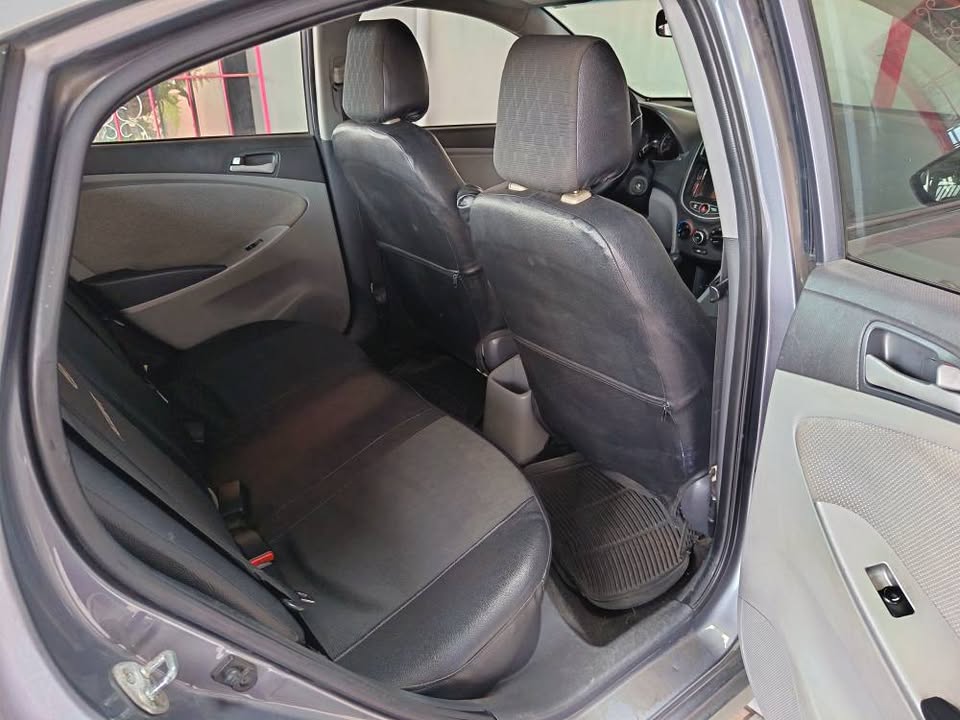 2014 Hyundai Accent - foto 5