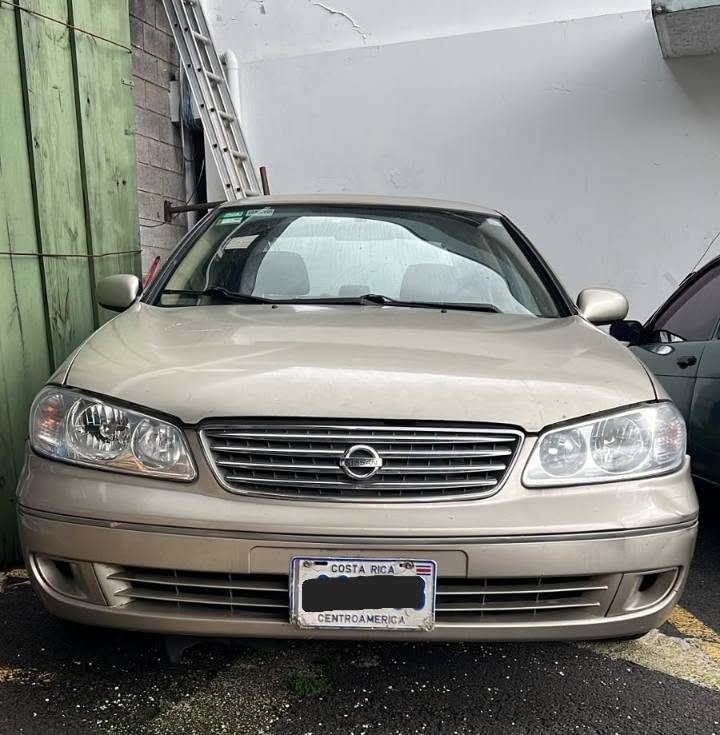 2008 Nissan Almera - foto 5