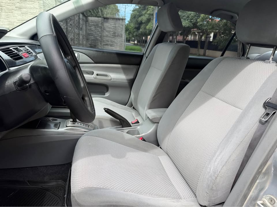 2006 Mitsubishi Lancer - foto 4