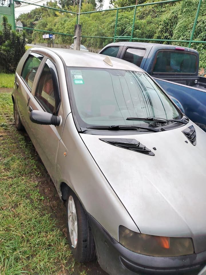 2002 Fiat Punto