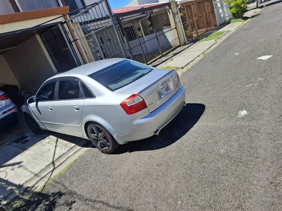 2003 Audi A4 - foto 2