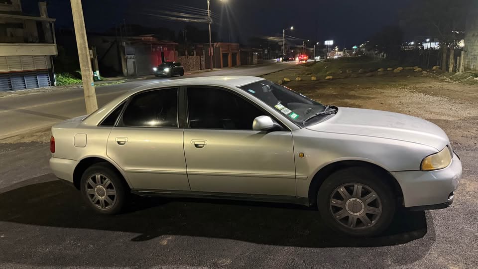 1995 Audi A4 - foto 2
