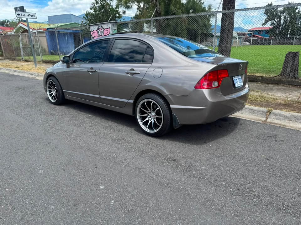 2006 Honda Civic - foto 5