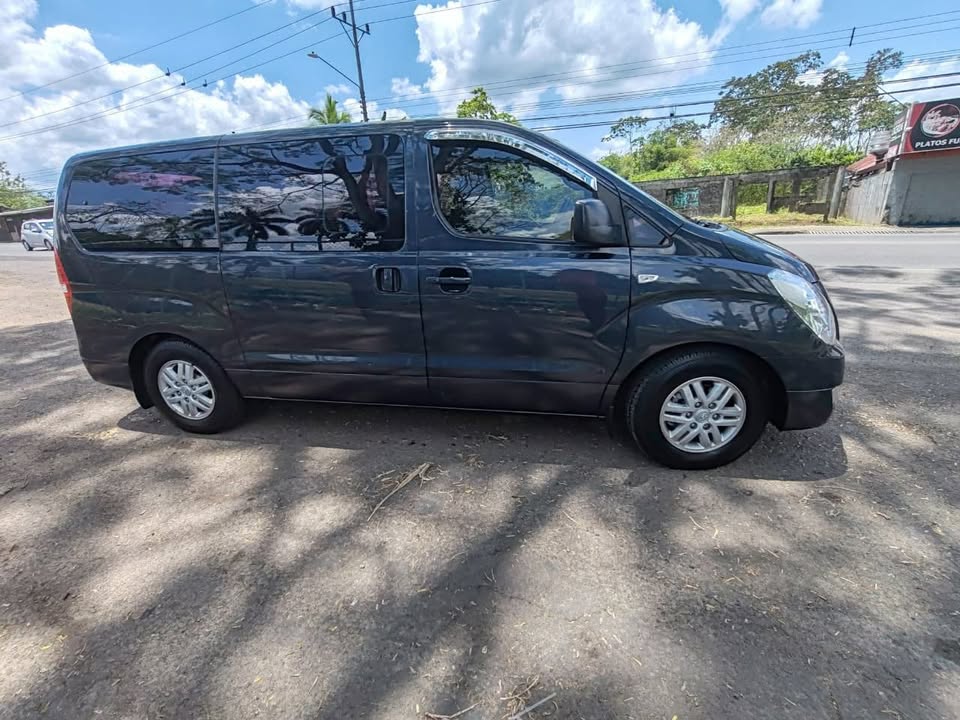 2018 Hyundai H-1 - foto 4