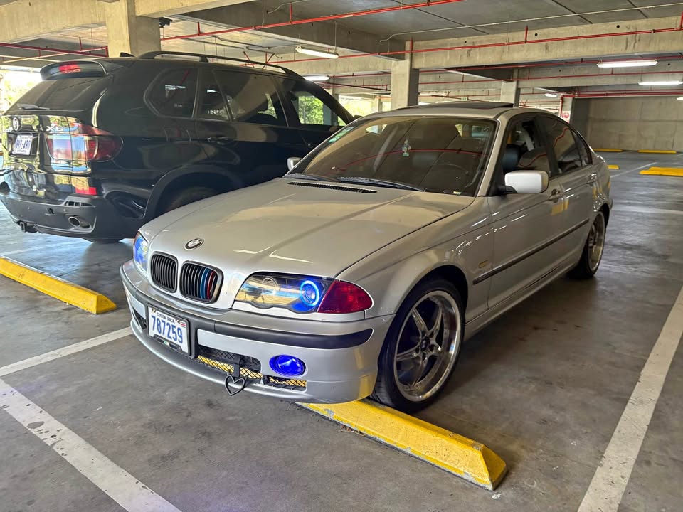 2000 BMW Other