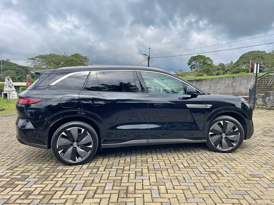 2026 BYD Tang