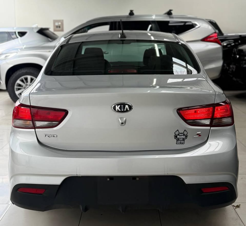 2020 Kia Rio - foto 2
