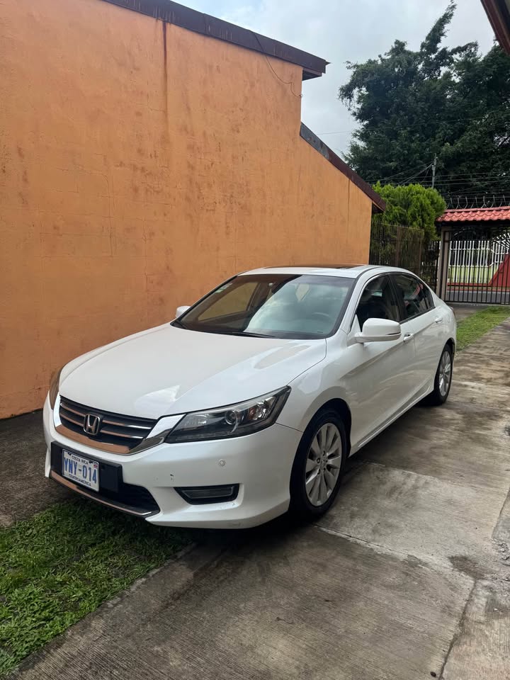 2013 Honda Accord - foto 2