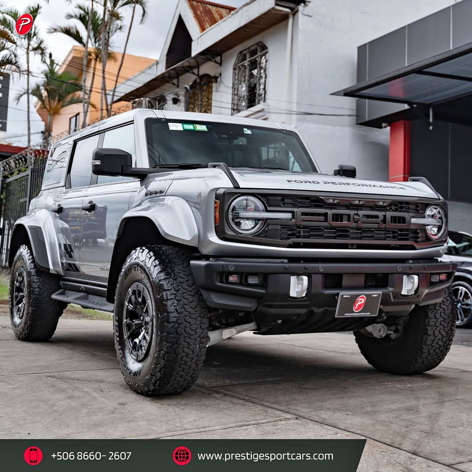 2023 Ford Bronco - foto 1