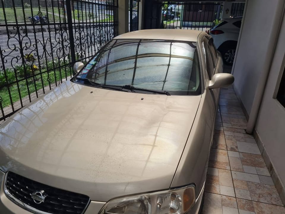 2001 Nissan Sentra - foto 5