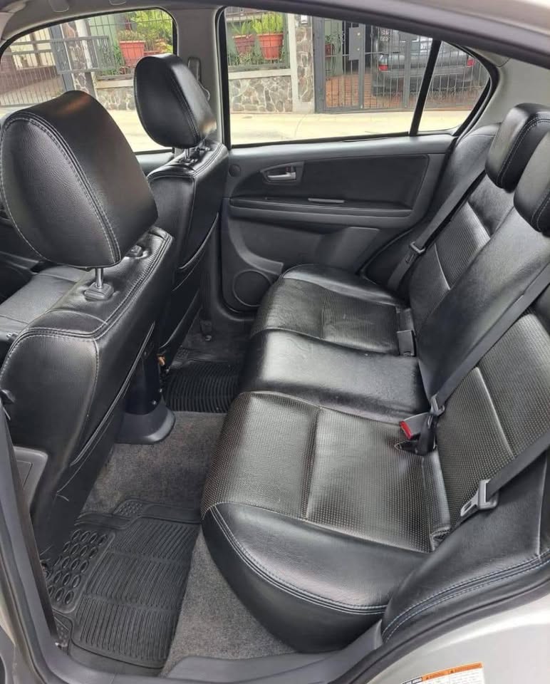 2000 Suzuki SX4 - foto 2