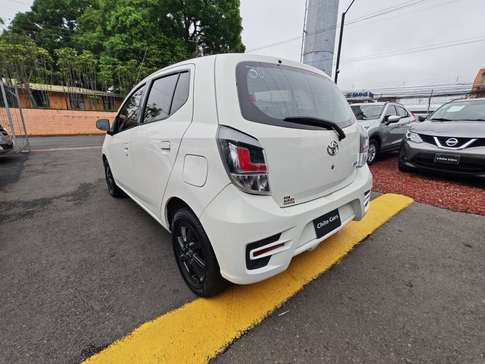 2020 Toyota Other - foto 3