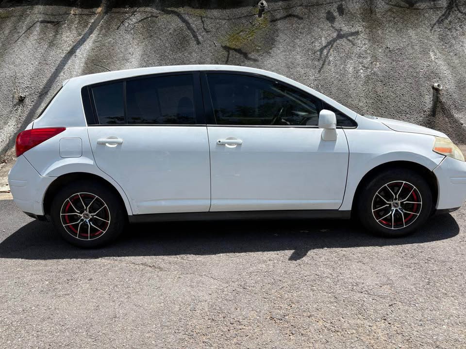 2007 Nissan Versa - foto 3