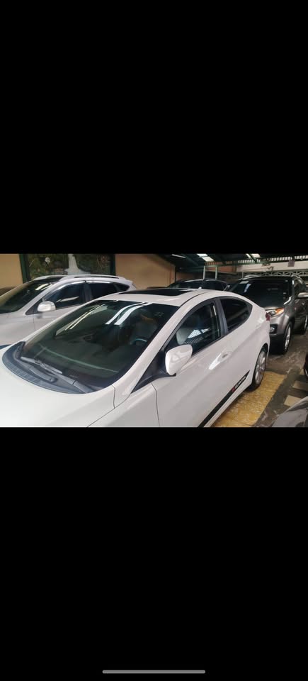 2012 Hyundai Elantra - foto 5