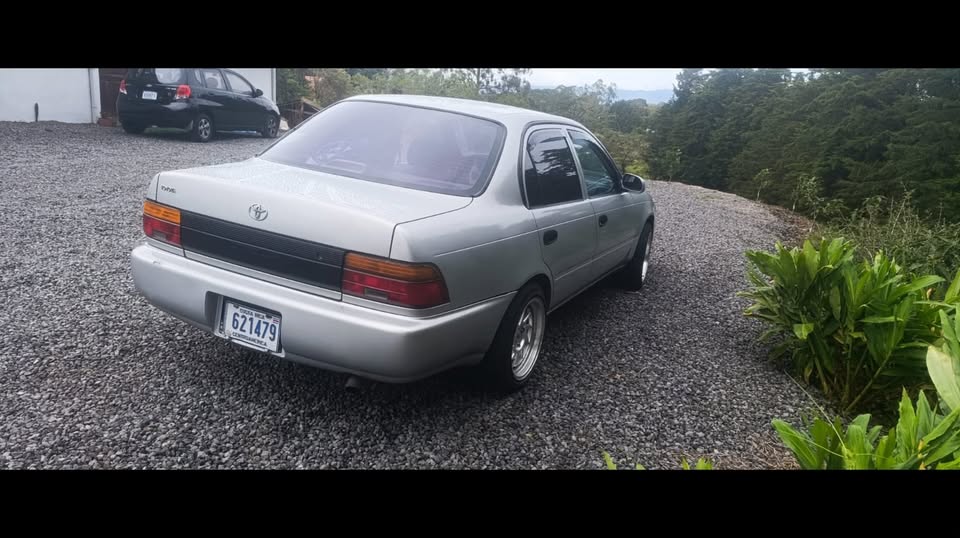 1993 Toyota Corolla - foto 3