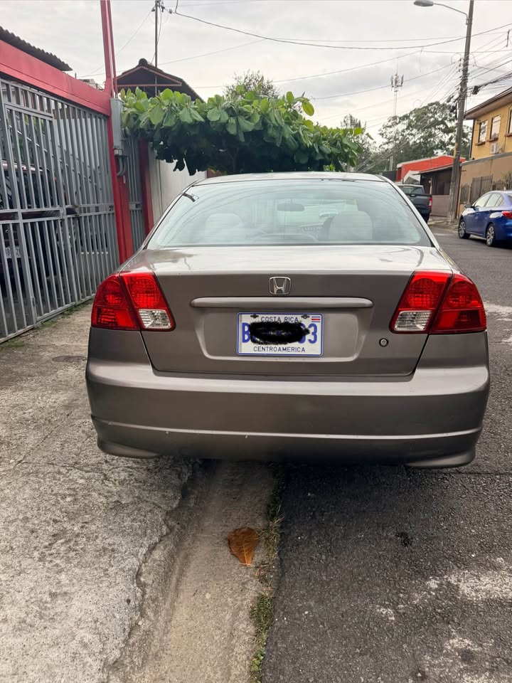 2004 Honda Civic - foto 4