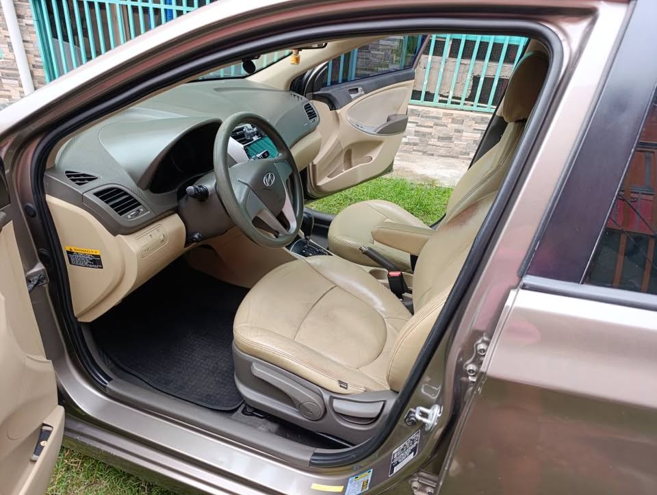 2013 Hyundai Accent - foto 3