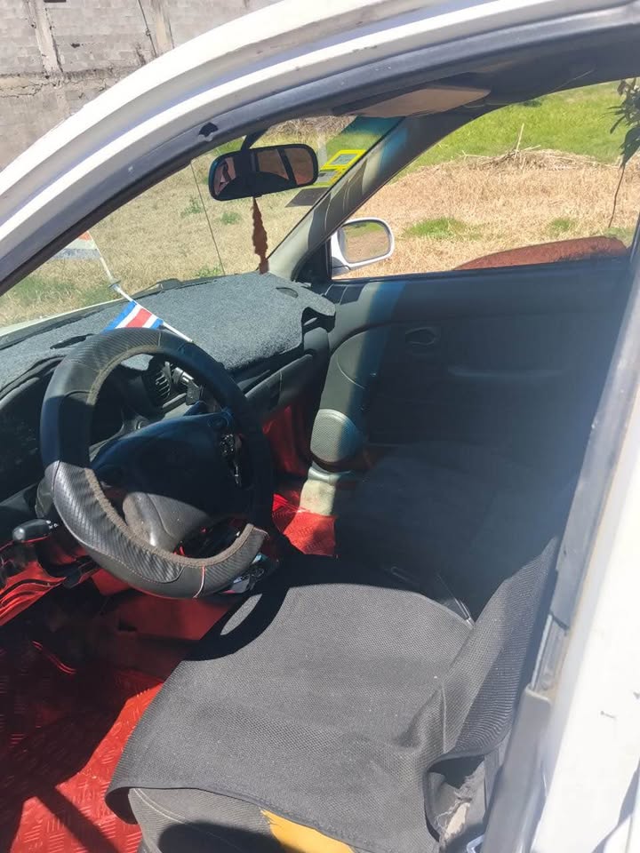 1996 Hyundai Other - foto 2