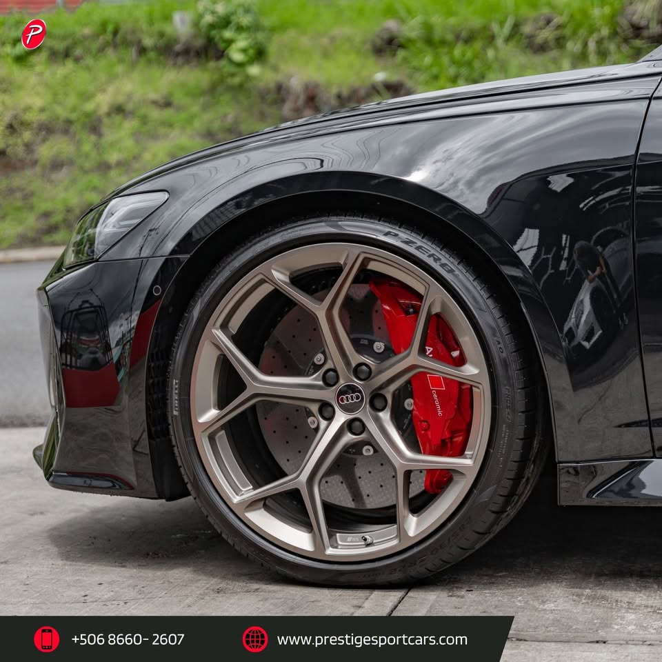 2025 Audi RS6 - foto 4