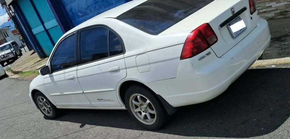 2002 Honda Civic - foto 3