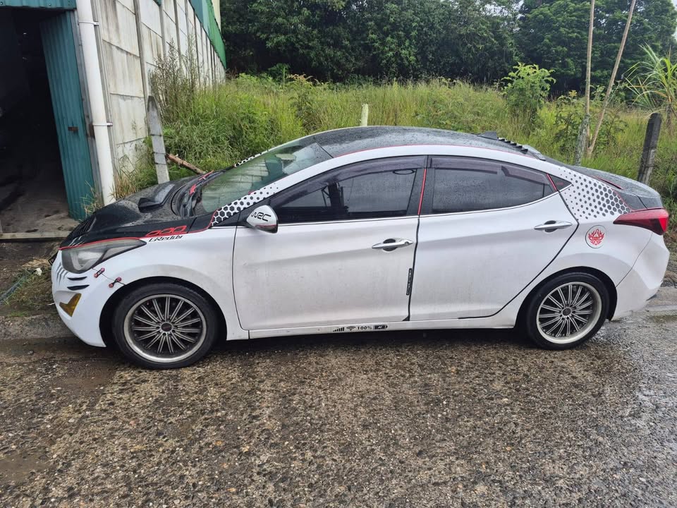 2016 Hyundai Elantra - foto 4