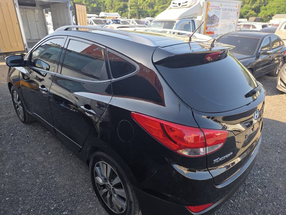 2011 Hyundai Tucson - foto 2