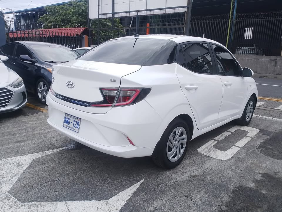 2022 Hyundai i10 - foto 2