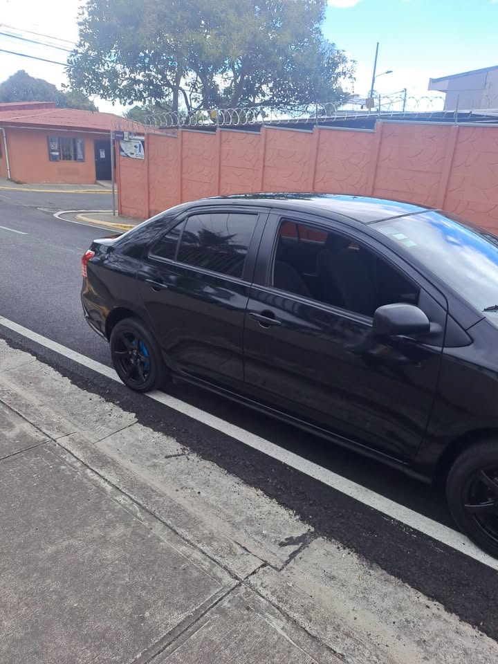 2007 Toyota Yaris - foto 4
