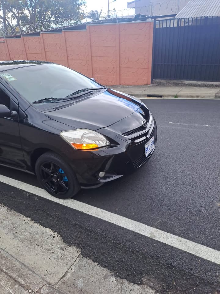 2007 Toyota Yaris - foto 5