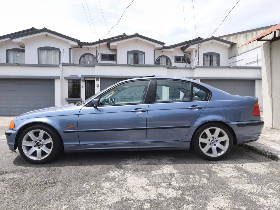 2001 BMW Other - foto 2