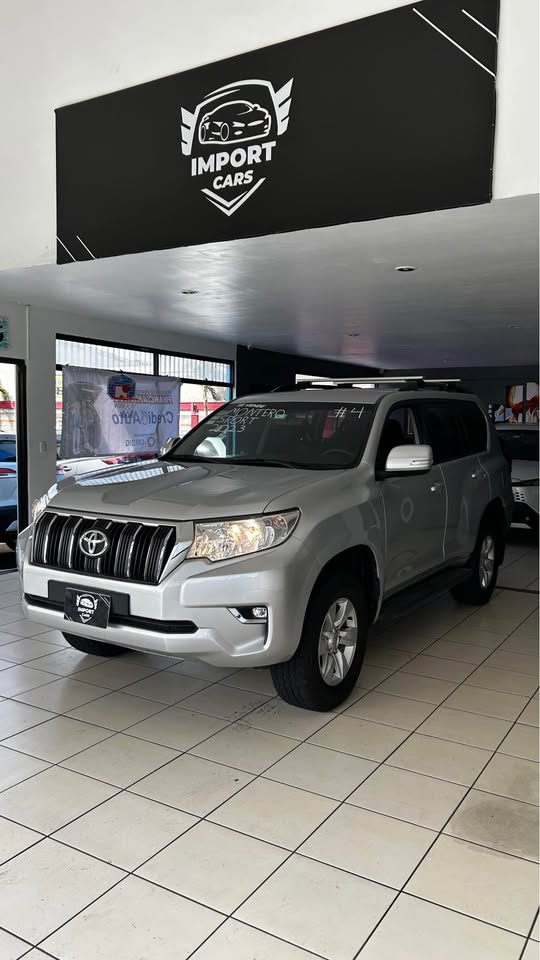 2023 Toyota Prado - foto 2