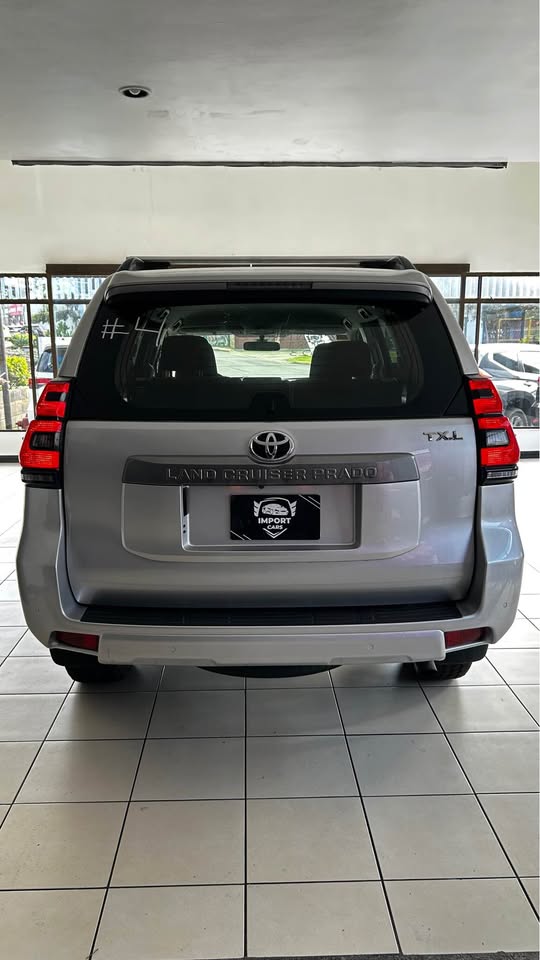 2023 Toyota Prado - foto 5