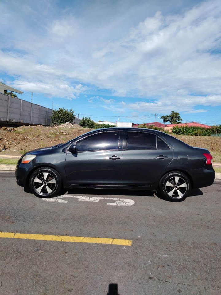 2007 Toyota Yaris - foto 3