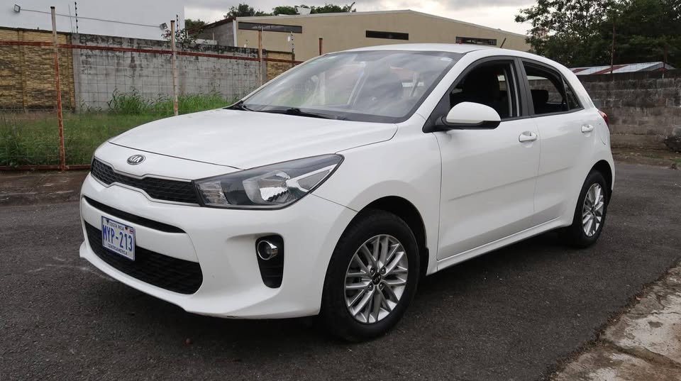 2018 Kia Rio - foto 2